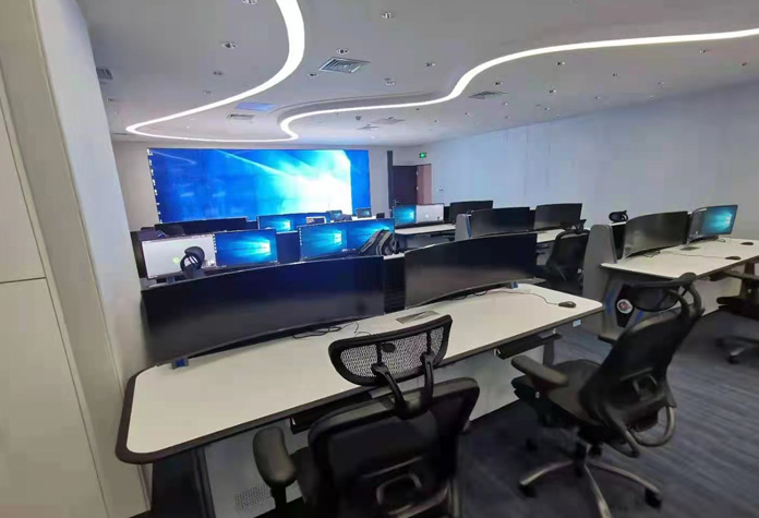 打造您的指揮中樞——專(zhuān)業(yè)控制臺(tái)定制服務(wù)商