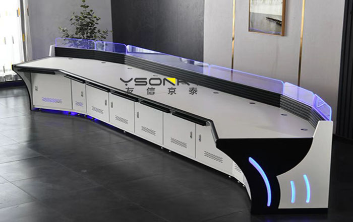 監(jiān)控臺 監(jiān)控臺