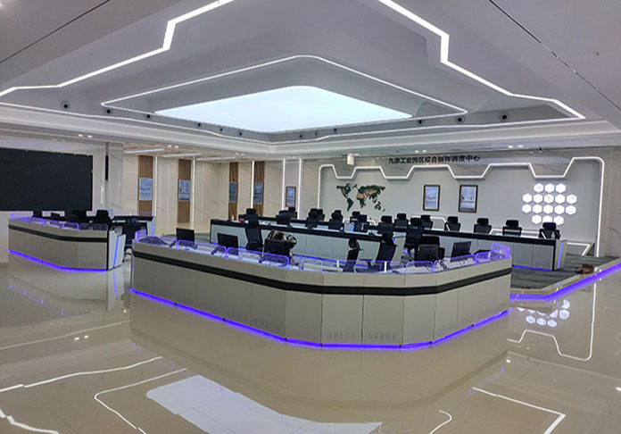 操作臺可根據(jù)不同行業(yè)做到定制化